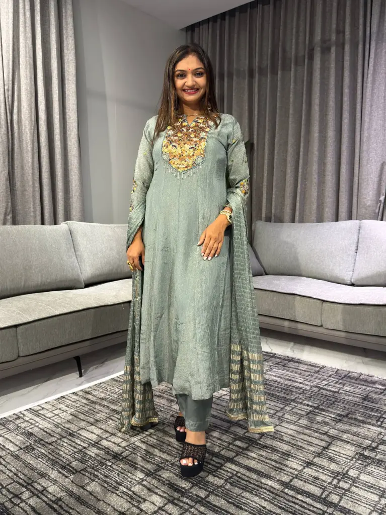 Metallic Grey Crush Glass Tissue Hand worked Kurta Set