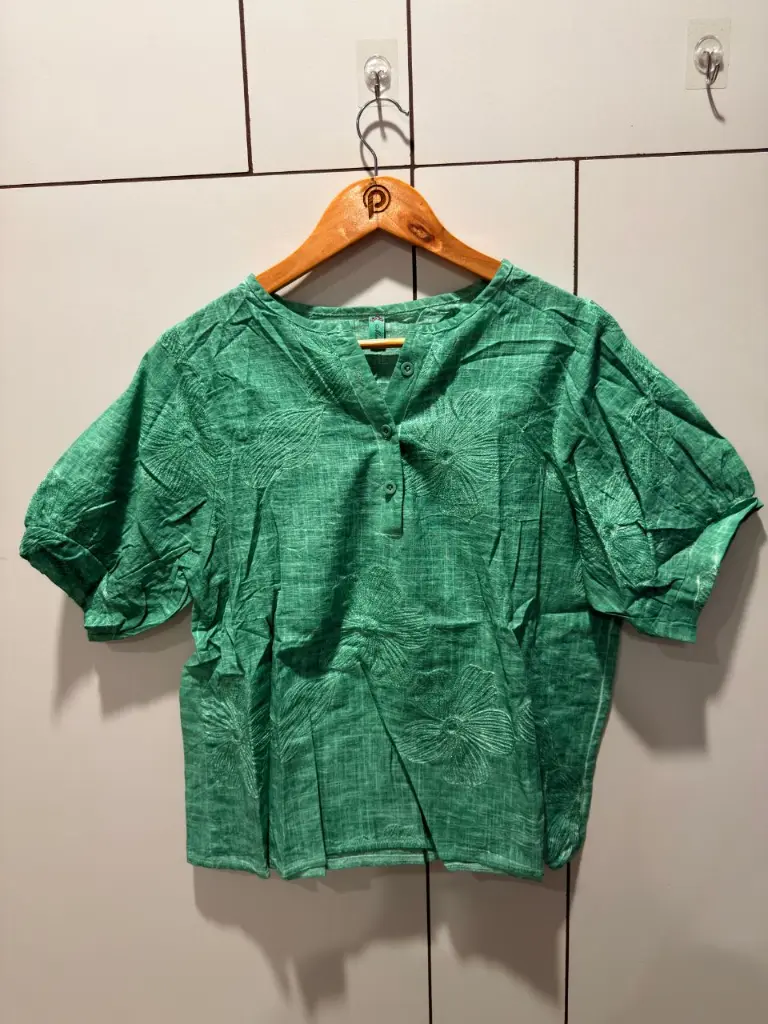 Emerald Green Floral Threadwork Free Size Linen Top