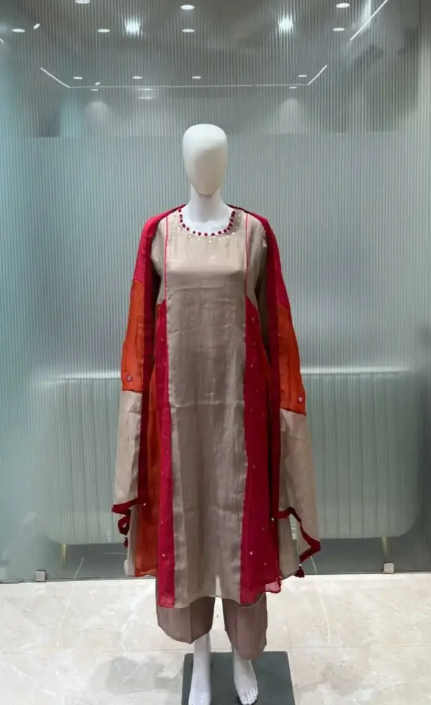 Beige & Rani Pink Colorblocked Banarasi Mull Chanderi 3-Piece Suit Set