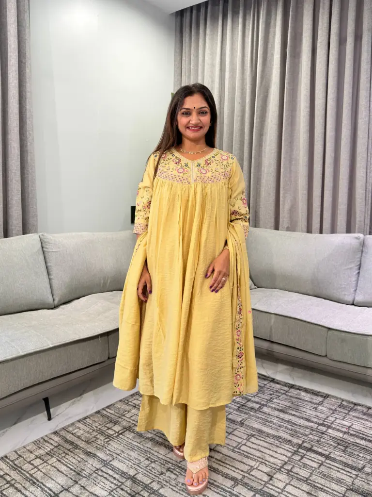 Pistachio Yellow Floral Embroidered Pure Mull Crush Chanderi 3-Piece Set