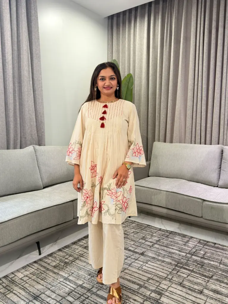 Off-White Floral Embroidered Pure Mull Mull Cotton Co-Ord Set