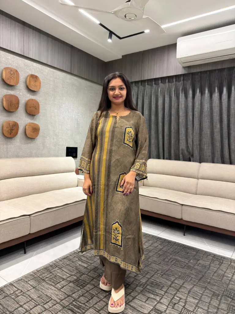 Heritage Stripe Viscose Muslin Kurta Set
