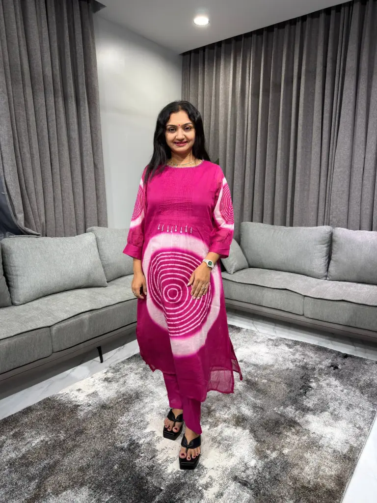 Rani Pink Spiral Tie-Dye Mull Cotton Kurta Set