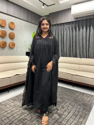 Noir Elegance Embroidered Kurta Set