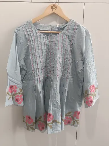 Blossom Pintuck Mull Cotton Top