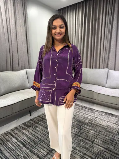 [2358] Royal Violet Geometric Natural Crepe Shirt