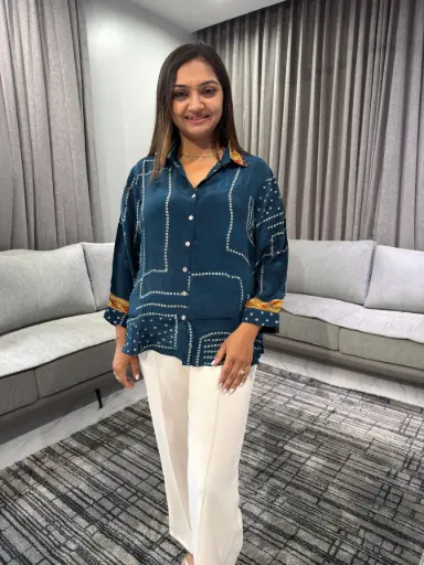 [2359] Azure Maze Natural Crepe Shirt
