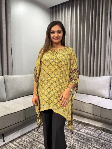 [2570] Mustard Yellow Geometric Natural Crepe Kaftan Top