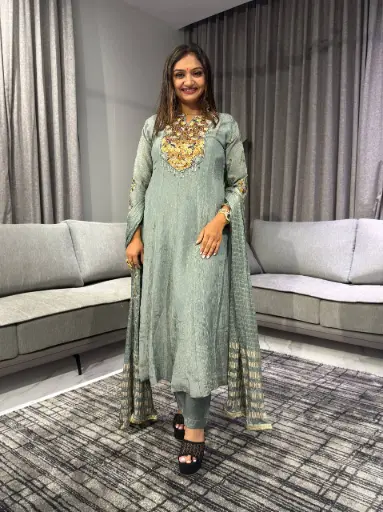 [2576] Metallic Grey Crush Glass Tissue Hand worked Kurta Set