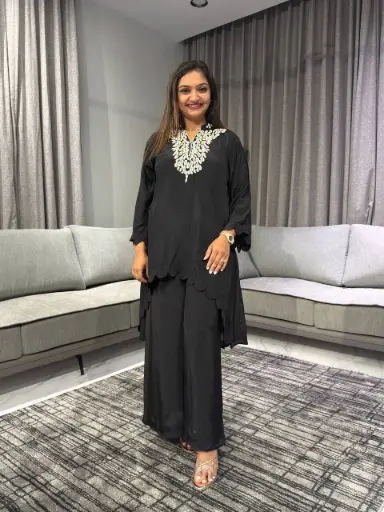 [2589] Classic Black Pure HO Silk Co-Ord Set
