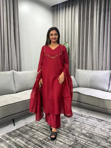[2625] Ruby Grace Banarasi Mull Chanderi Kurta Set
