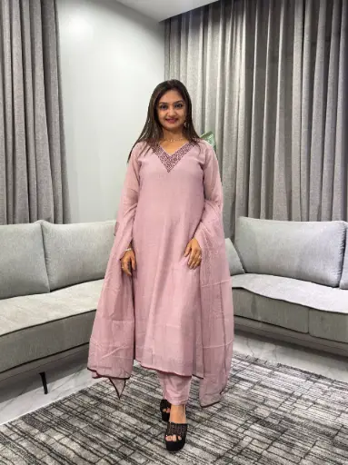[2628] Dusty Mauve Hand-Beaded Banarasi Mull Chanderi Kurta Set