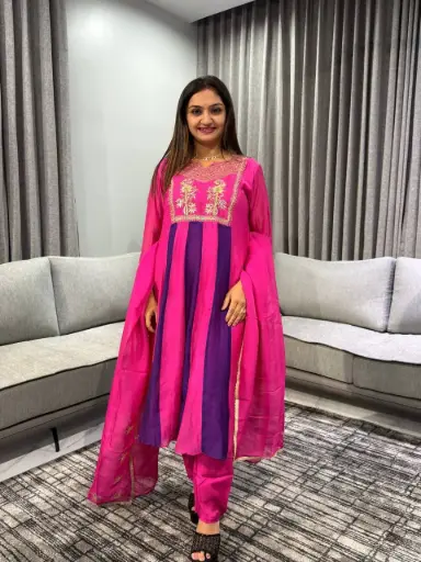 Premium Banarasi Mull Chanderi Floral hand work Kurta Set