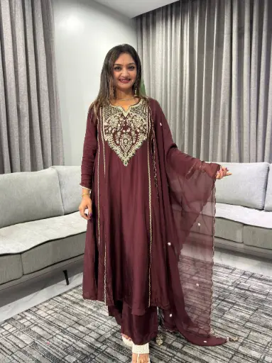 [2660] Deep Burgundy Festive Elegance Set