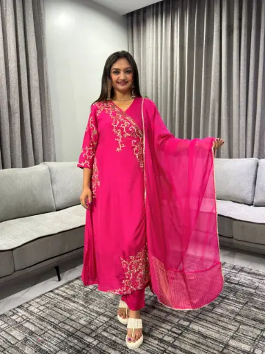 [2661] Fuchsia Gold Floral Festive Kurta Set