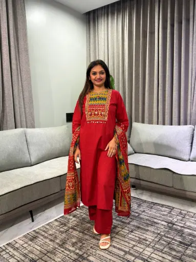[2737] Crimson Red Geometric Printed Yoke Pure Cotton Kurta Set