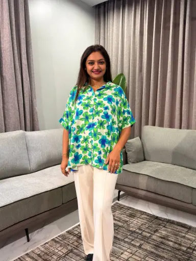 [2798] Green & Blue Vibrant Floral Viscose Short Sleeve Shirt Top