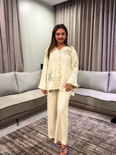 [2861] Ivory Bloom Linen Cotton Co-Ord Set