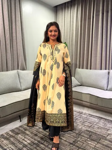 [2874] Beige and Black Block Print Cotton 3-Piece Kurta Set