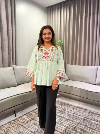 [2914] Pista Green Floral Embroidered Mull Cotton Short Top