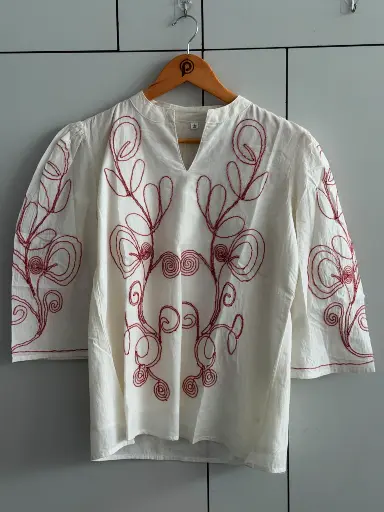 [2916] Off-White & Maroon Cord-Embroidered Mull Cotton Top