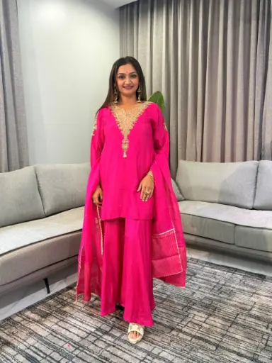 [2946] Rani Pink Dola Silk Heavy Embroidered Neck Co-Ord Set
