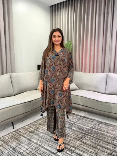 [3073] Grey Floral Trellis Hand-Worked Natural Crepe Kurta Set