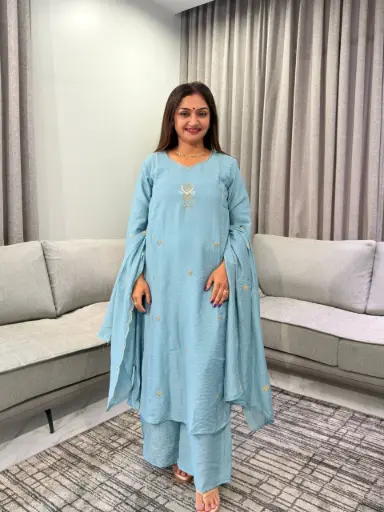 [3170] Mull Chanderi Blue Floral Handwork 3-Piece Kurta Set