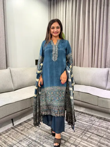 [3265] Teal Blue & Cream Crepe Printed 3-Piece Kurta Set